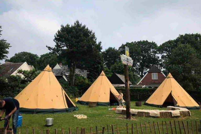 tipi slapen